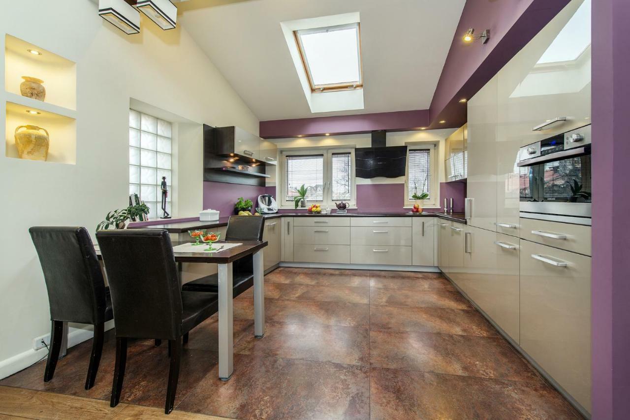 Apartament Debnicki Lägenhet Krasków Exteriör bild
